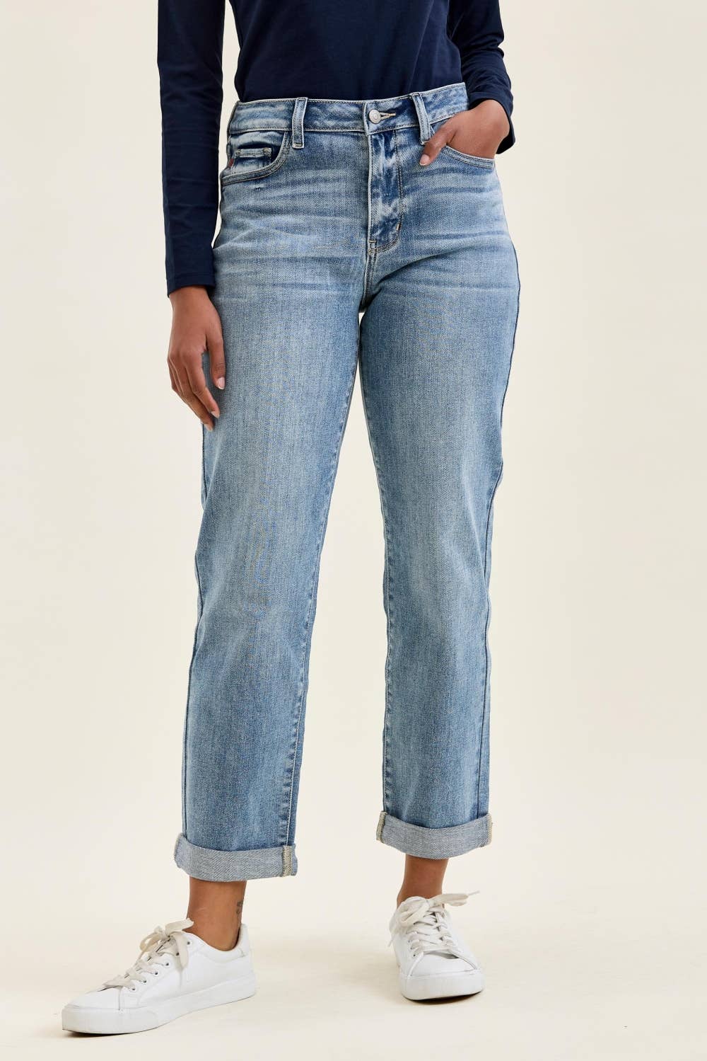Mid Rise "BILLIE" Boyfriend Light Iced Indigo