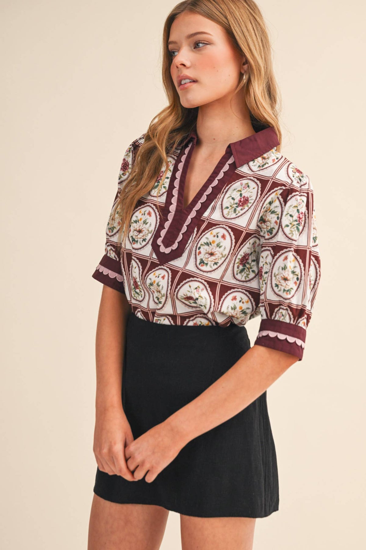 EMILY- EXCLUSIVE PRINT CONTRAST BINDING SCALLOP TRIM TOP