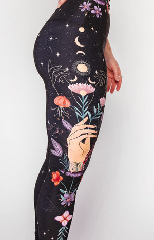 Celestial Timing Printed Yoga Leggings