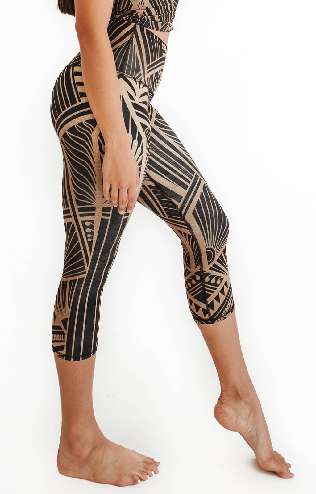 Elegant Empire Printed Yoga Crops