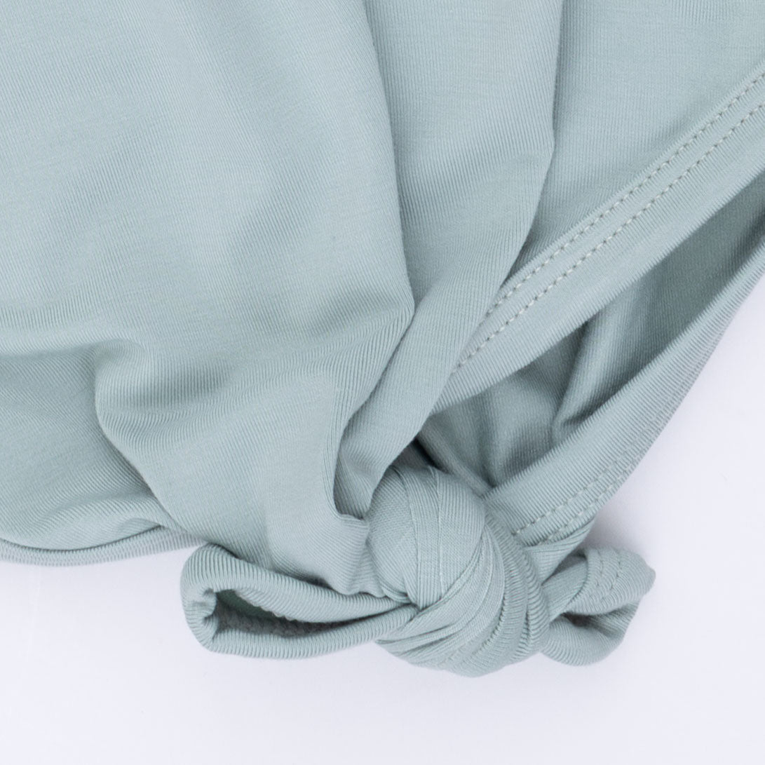 Solid Jadeite - Knotted Gown and Hat
