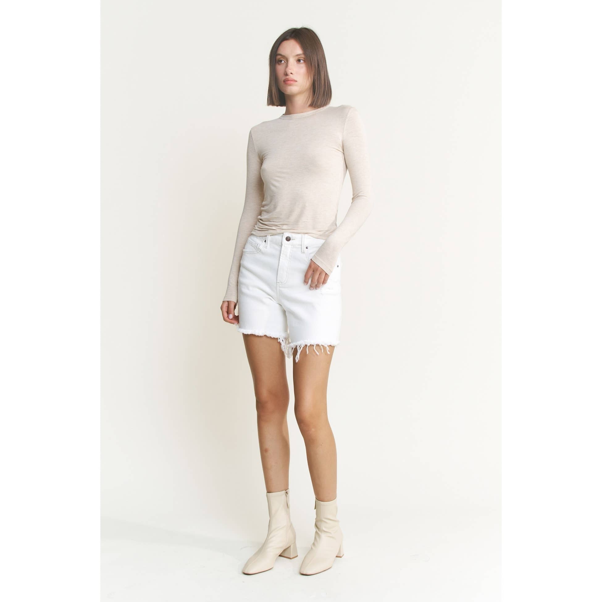 White High-rise Distressed Frayed Hem Shorts