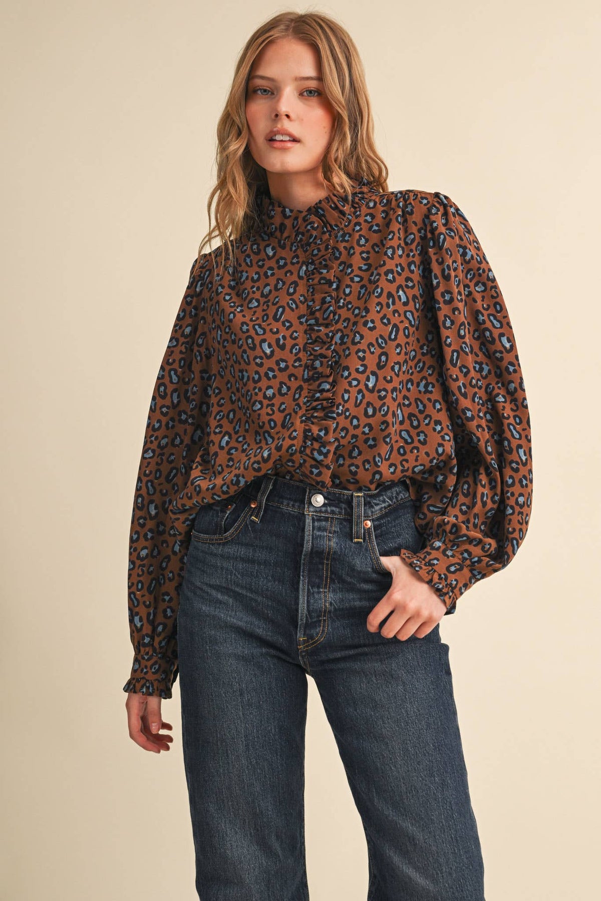 AMANDA - LEOPARD PRINT RUFFLED BUTTON DOWN TOP