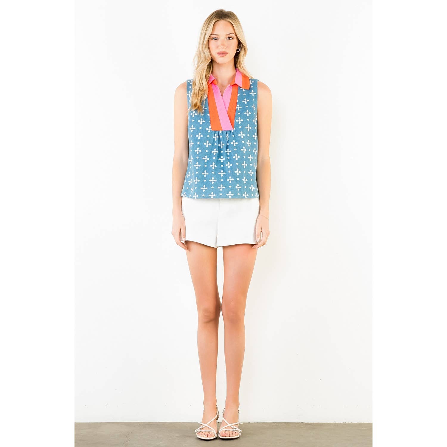 Rhea- sleeveless Floral Pattern V-Neck Top