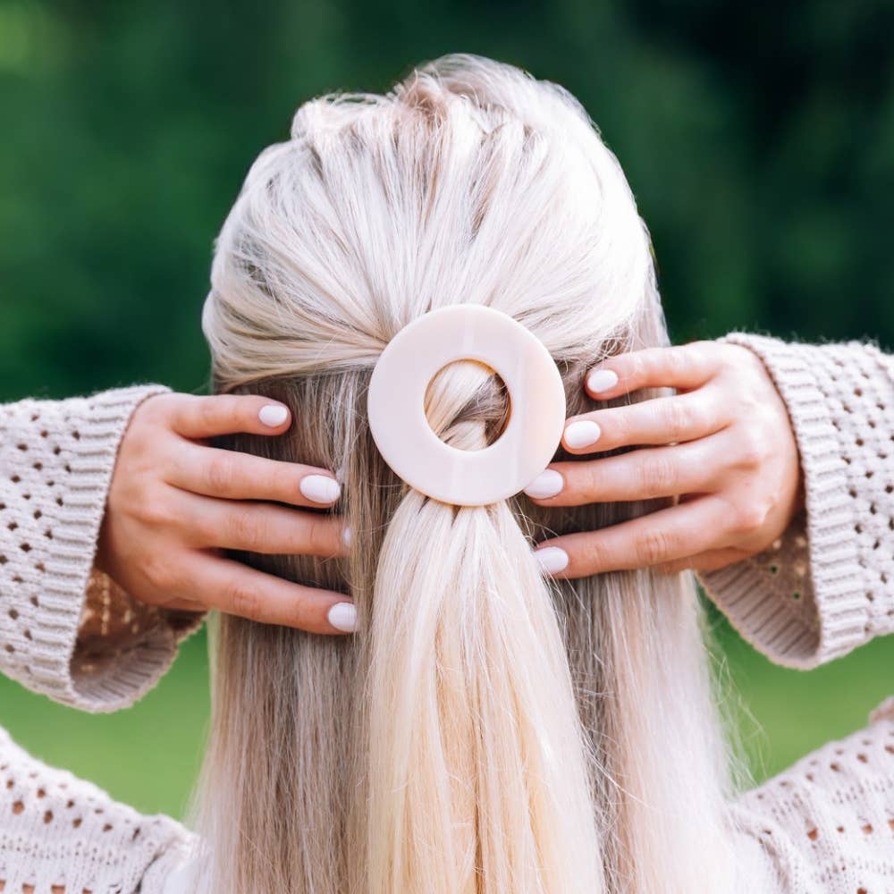 Almond Beige | Small | Flat Circle Hair Clip