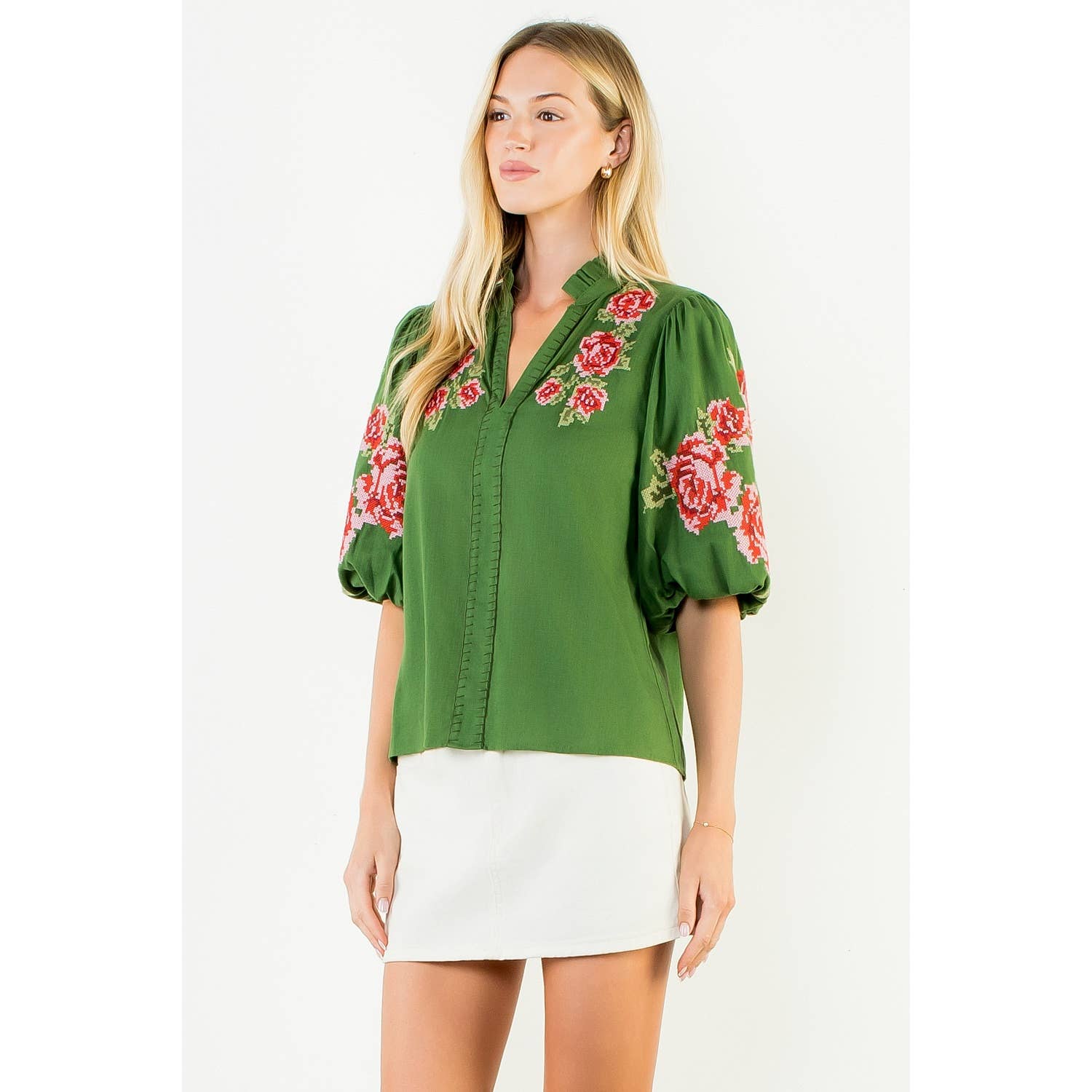 Lizbeth - V-Neck Top With Floral Embroidery