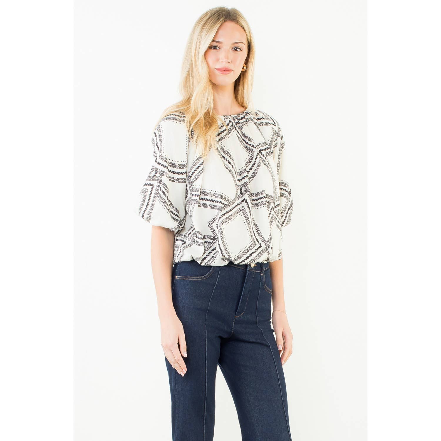 Tegan - Short Sleeve Pattern Flowy Top