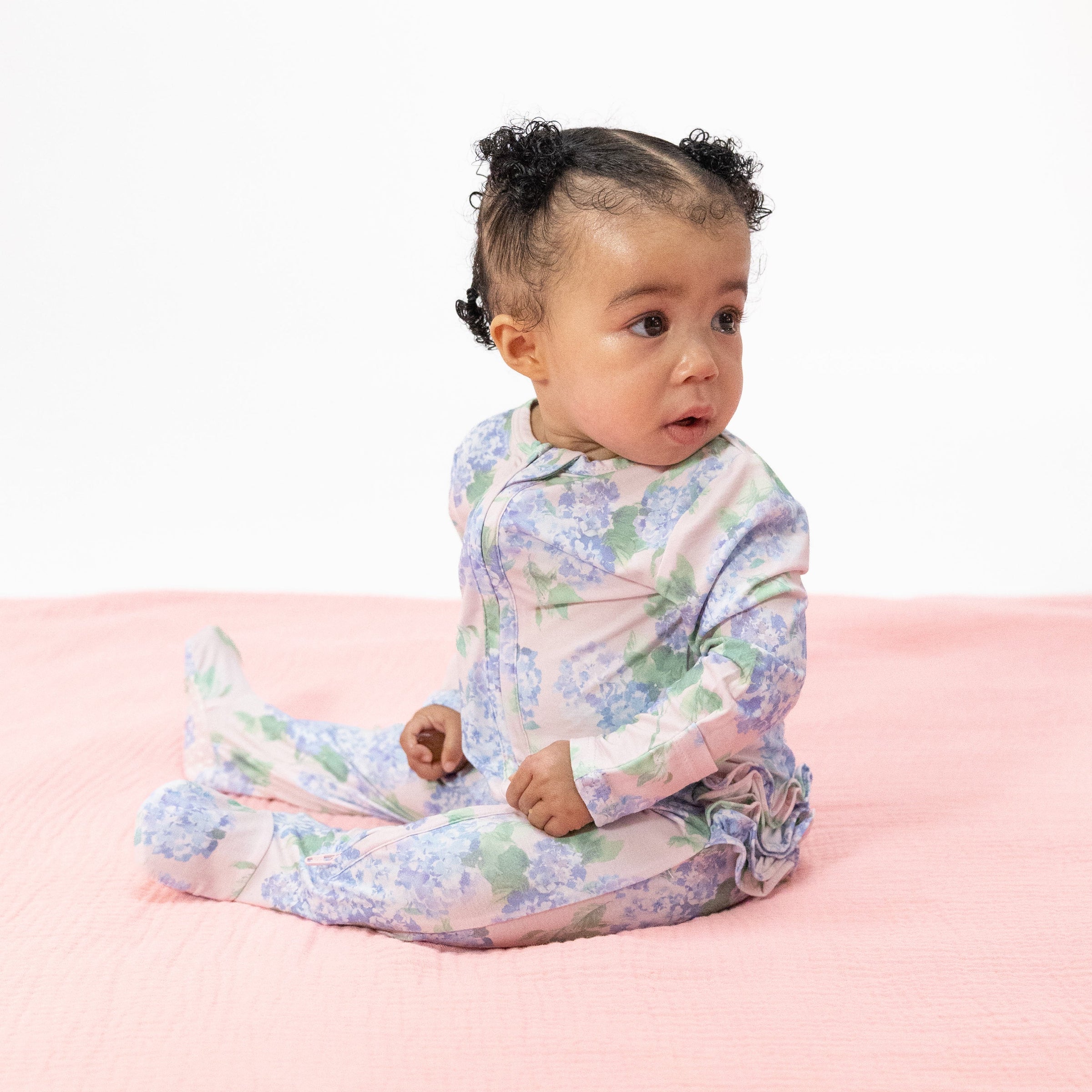 Hydrangeas - 2 Way Ruffle Back Zipper Footie
