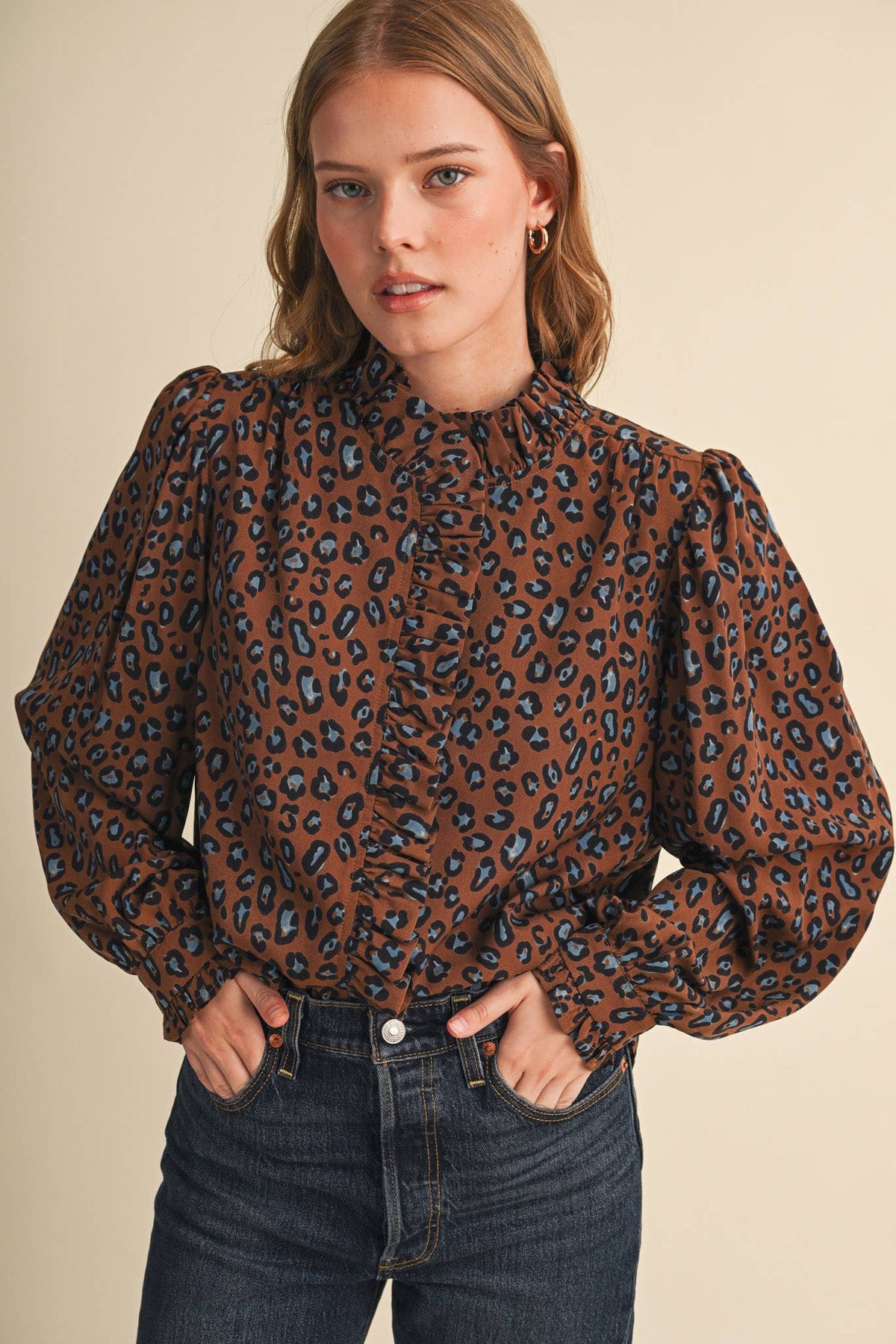 AMANDA - LEOPARD PRINT RUFFLED BUTTON DOWN TOP