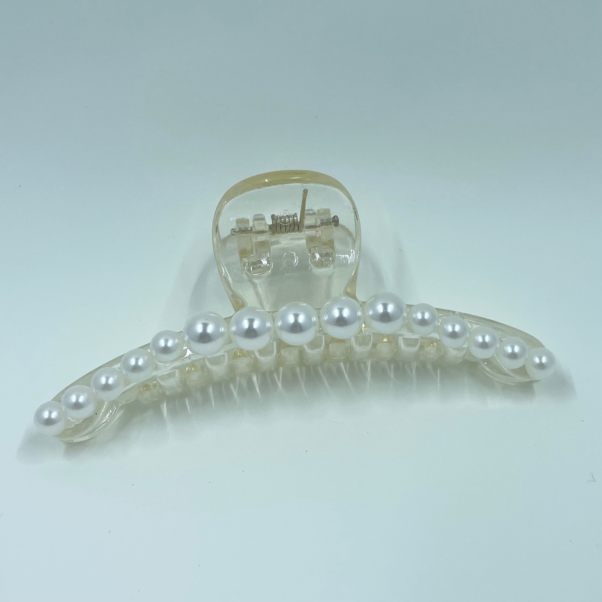 Pearl Hair Clip