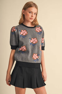 SAVANNA - FLORAL KNIT SHORT SLEEVE SWEATER