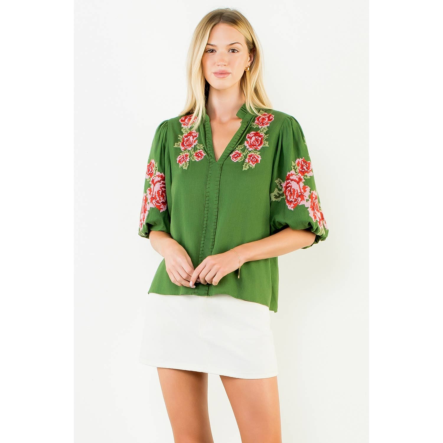 Lizbeth - V-Neck Top With Floral Embroidery