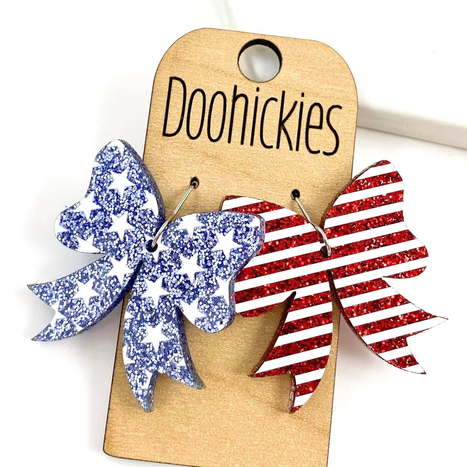 Glitter Stars & Stripes Bow Acrylics