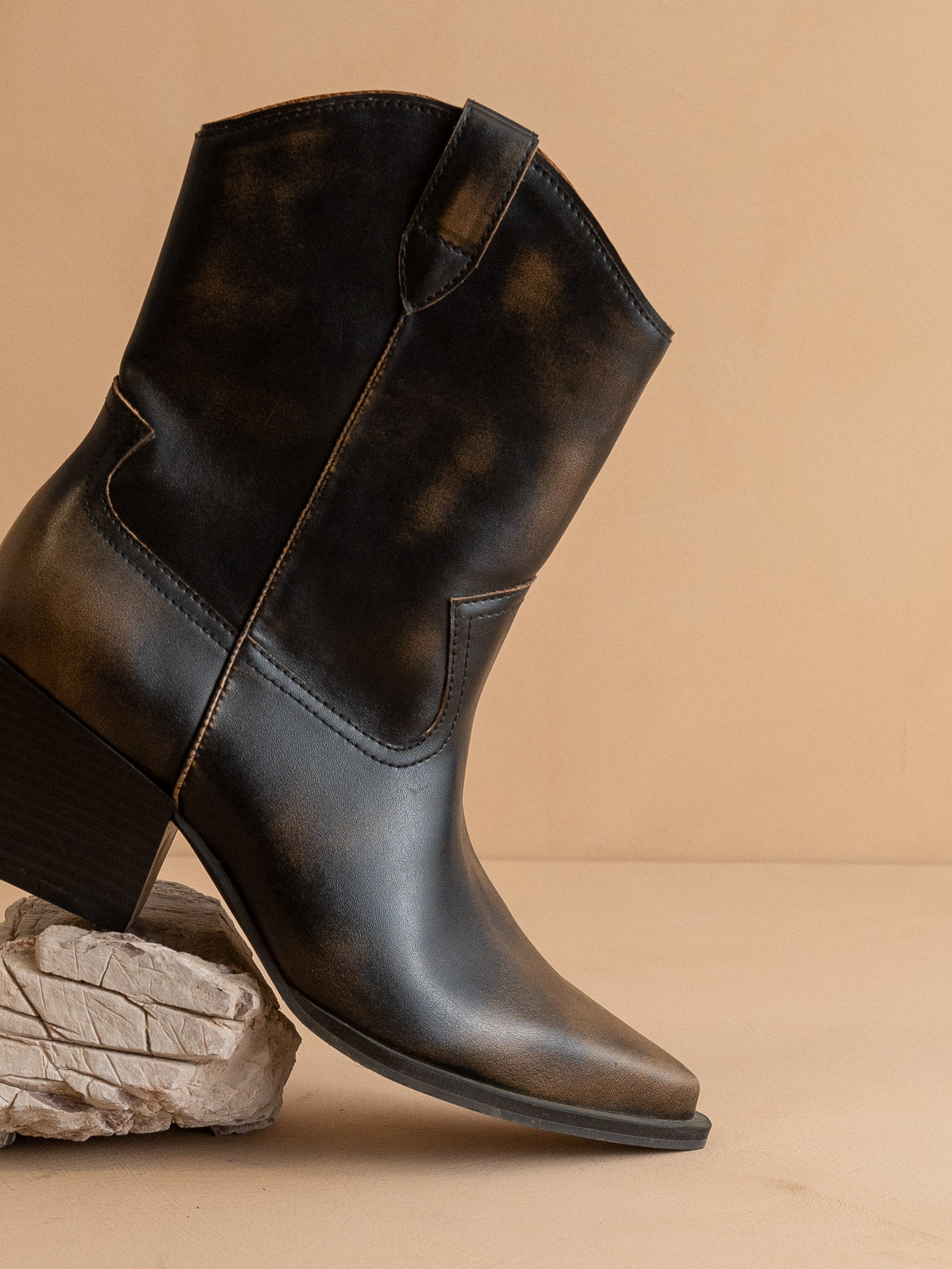 The Ames | Brown Short Cowgirl Booties