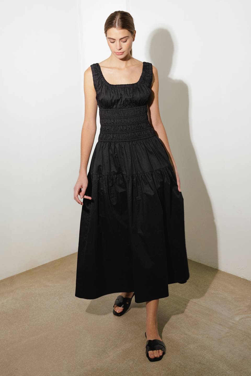 LOVELIEST LOOKS BLACK WOVEN MIDI DRESS