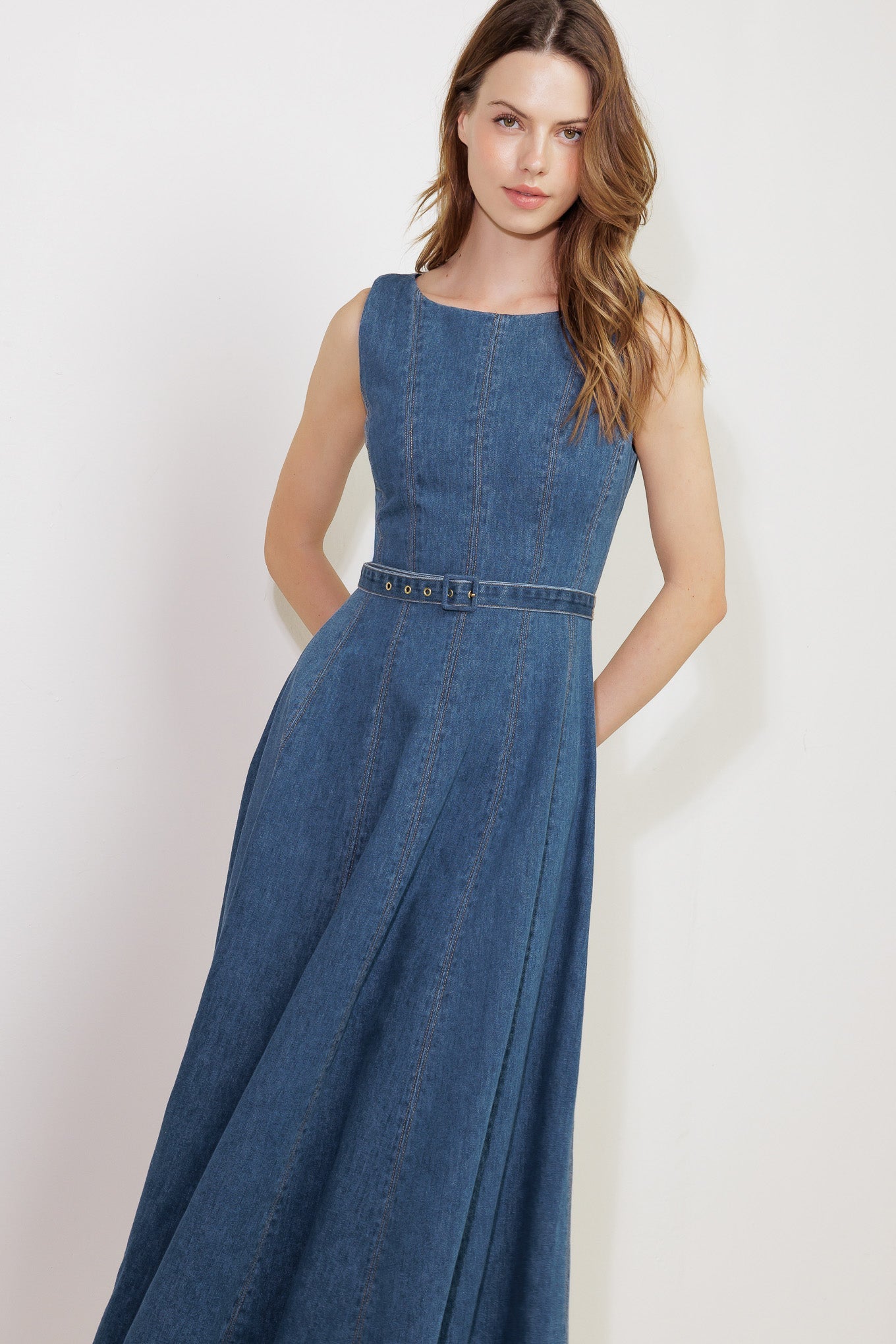 CREAM FIELD DENIM MIDI DRESS