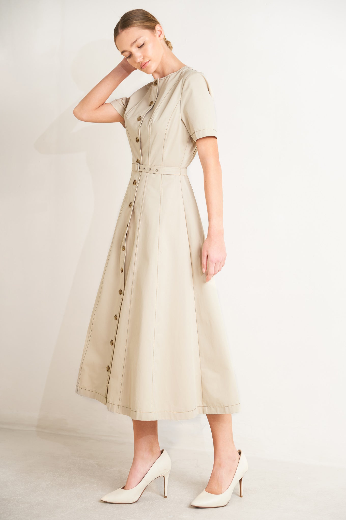 COMMAND THE ROOM WOVEN MIDI DRESS