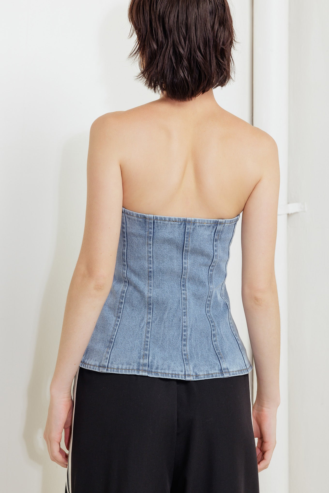 STITCHED SILHOUETTE DENIM TOP