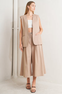 ELEGANT PLEAT WOVEN MIDI VEST