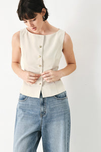 MODERN MINIMAL WOVEN VEST