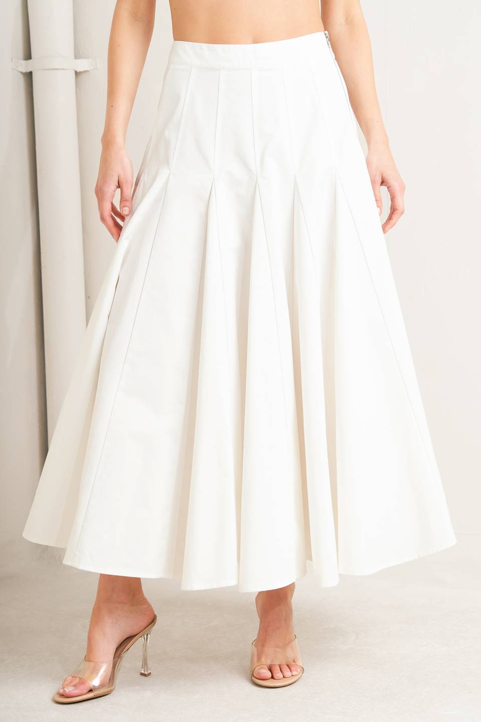 PALE FRAME WHITE WOVEN CIRCLE SKIRT