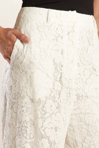 WE TRUST YOU WOVEN LACE PANTS