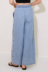 RIVERSIDE SIPS LIGHT INDIGO CHAMBRAY PANTS