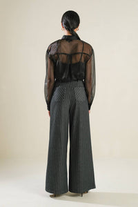 LOVE OVER FEAR ORGANZA TOP