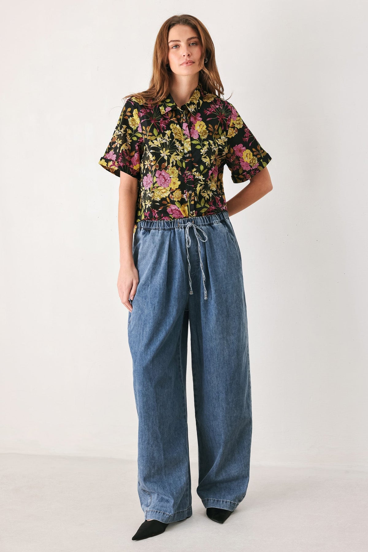 LOVE YOU MORE WOVEN TOP