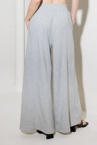TRUST THE NOW IN KNIT TOP AND PANT SET