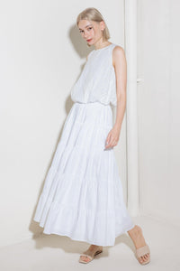 TIMELESS WITH EDGE WOVEN LACE TOP