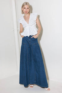 SLOW DOWN IN WHITE WOVEN TOP