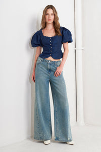 SCALLOP KISS WOVEN TOP