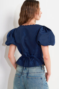 SCALLOP KISS WOVEN TOP