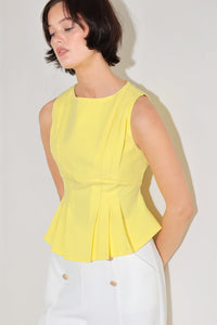 MODERN SHAPE YELLPW WOVEN TOP