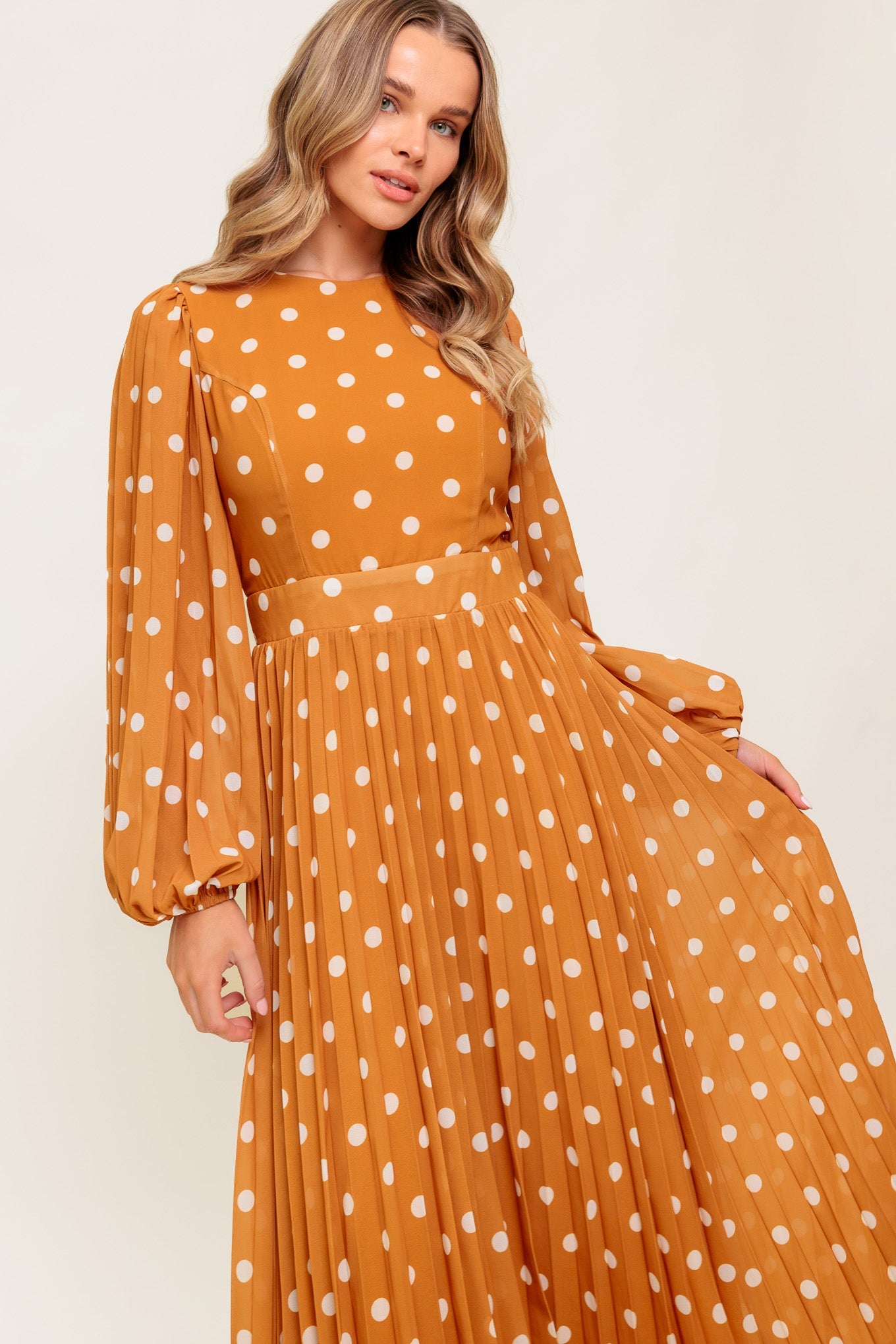 MOMENT MAKER WOVEN MIDI DRESS