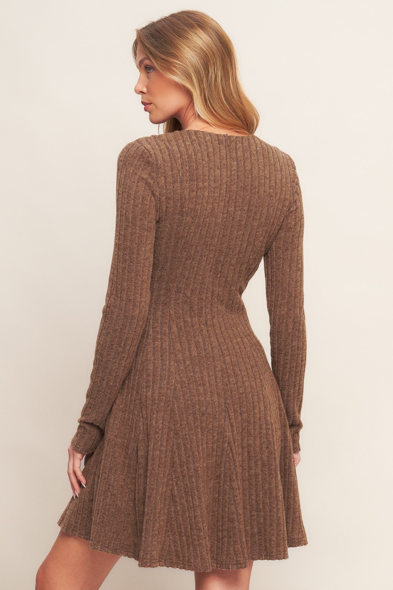 AUTUMN COFFEE BROWN KNIT MINI DRESS