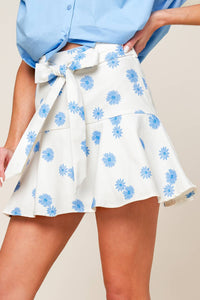 SINCERELY FABULOUS WOVEN SKORT