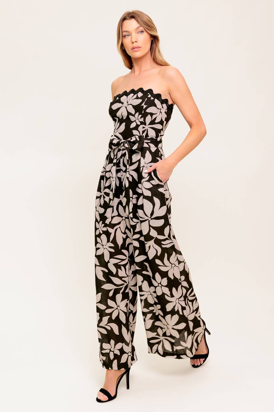 DREAMY ELEGANCE BLACK WOVEN JUMPSUIT
