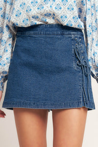 CITY LACE-UP DENIM SKORT