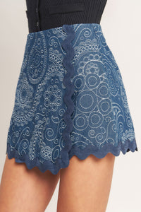 BOHO PAISLEY SCALLOP DENIM SKORT