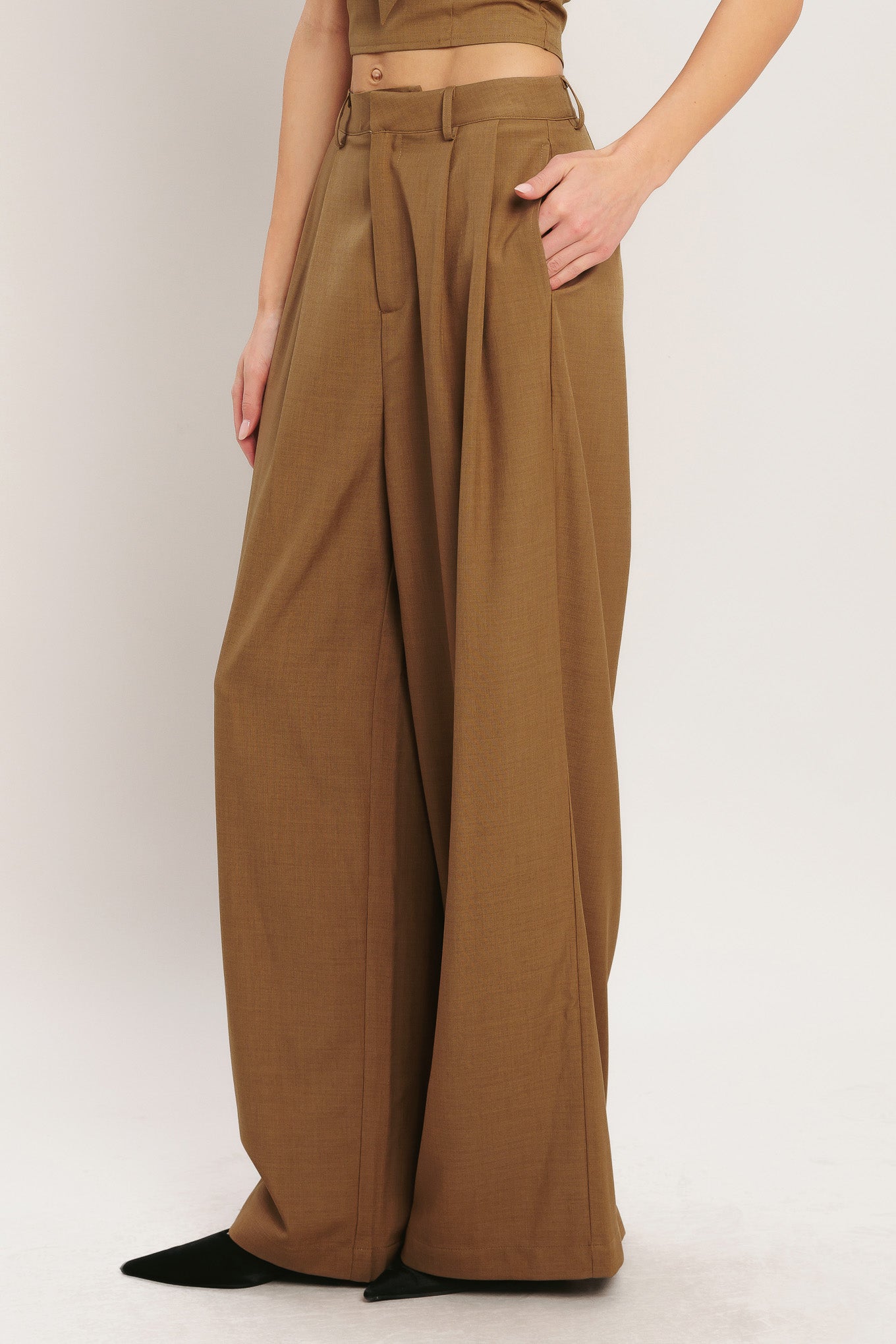 UMBER FLOW WOVEN WIDE LEG PANTS