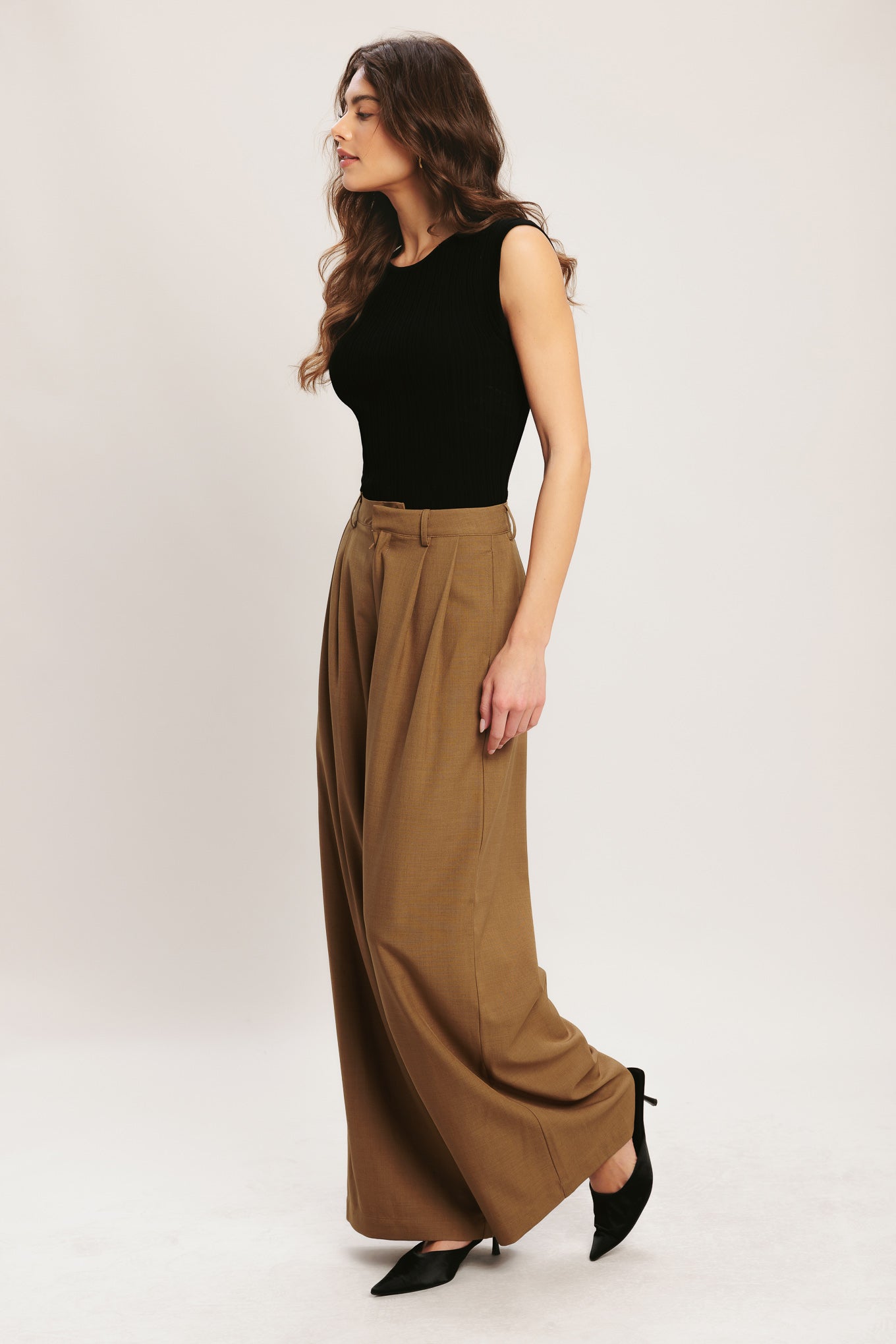 UMBER FLOW WOVEN WIDE LEG PANTS