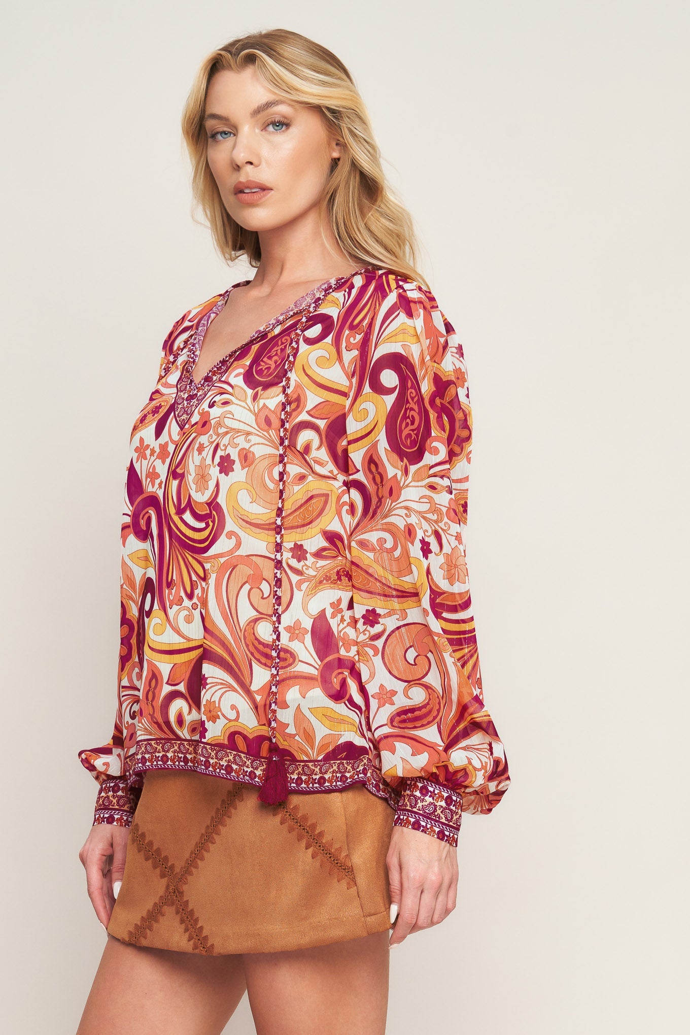 NEVER WANNA LEAVE WOVEN TOP