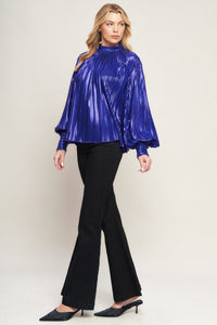 PRETTY COMPANION WOVEN FOILED TOP