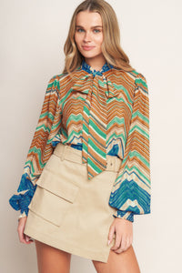 PICKING DAISIES WOVEN TOP