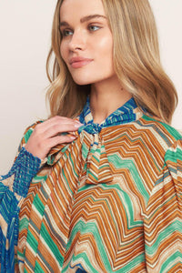 PICKING DAISIES WOVEN TOP