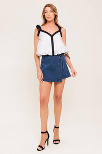 SCENT OF SPRING WOVEN TOP
