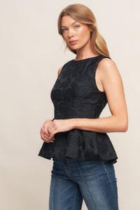 URBAN ELEGANCE WOVEN TOP