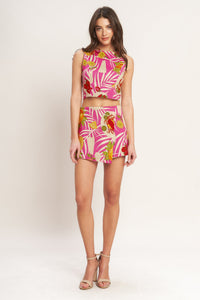 ARTY VACATION WOVEN TOP